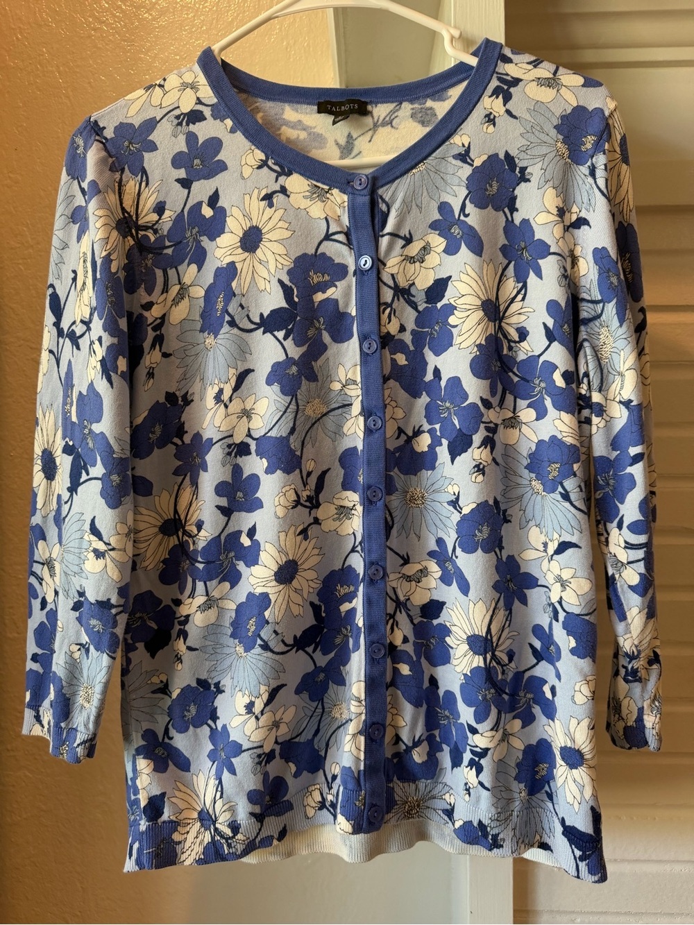 Talbots Blue and White Floral Button Cardigan Size Large Cottagecore